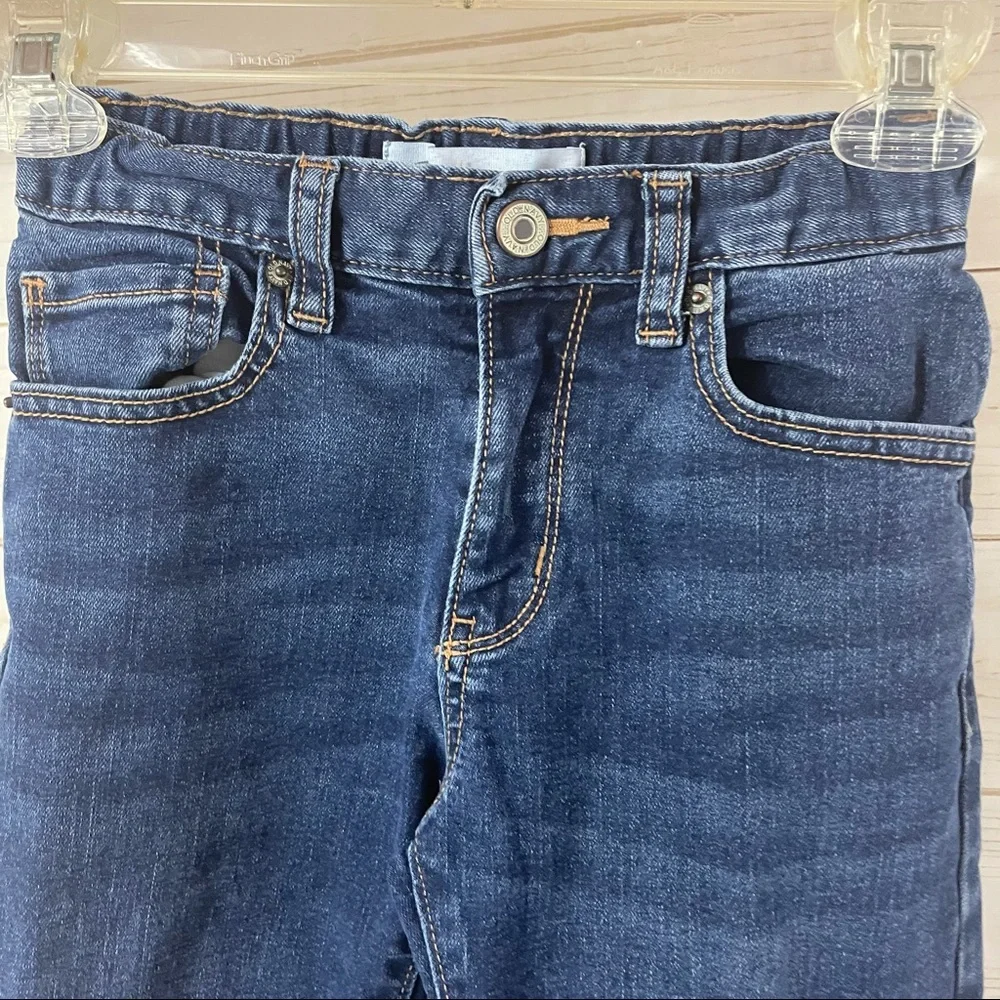 Old Navy Built in Flex Straight leg jeans